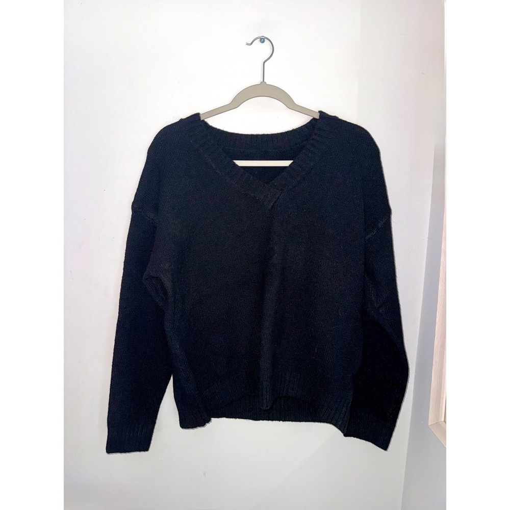 Mens Black V-Neck Sweater Wool Blend Long Sleeve Knit Pullover Size M